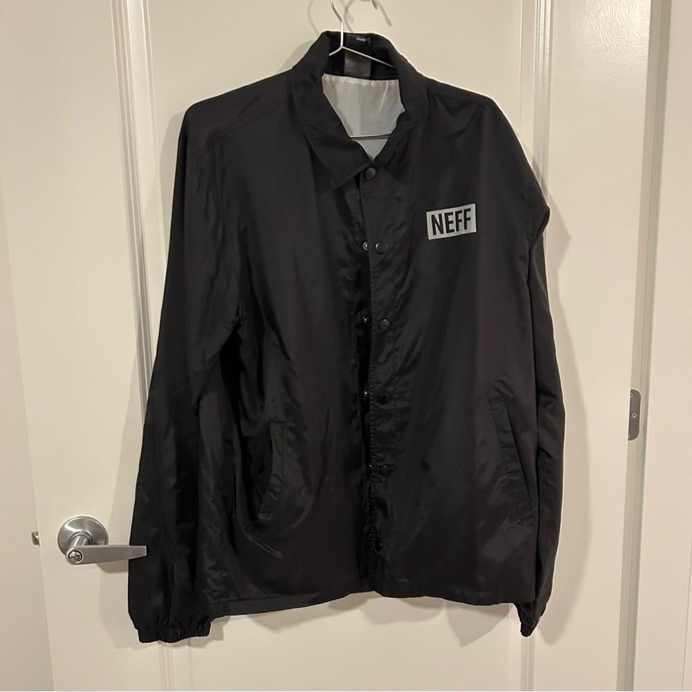 Neff Disney Mickey Mouse jacket size large
Preloved so some fraying